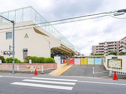辻保育園 650m(徒歩9分)