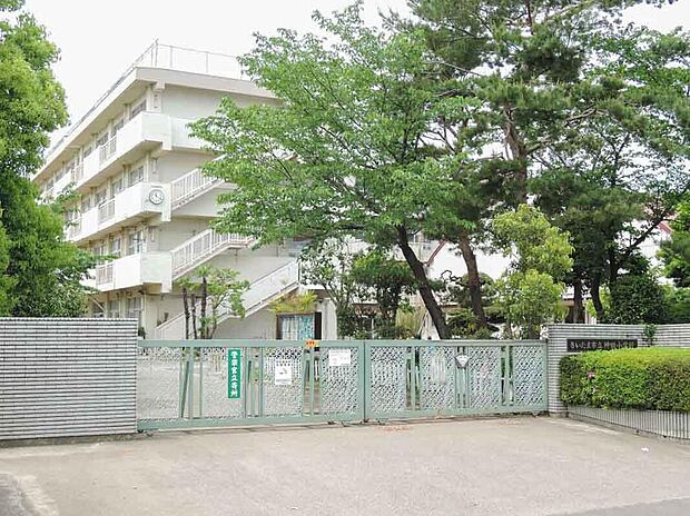 さいたま市立神田小学校まで516m
