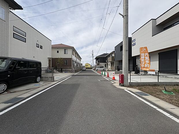 前面道路　
2026年3月撮影