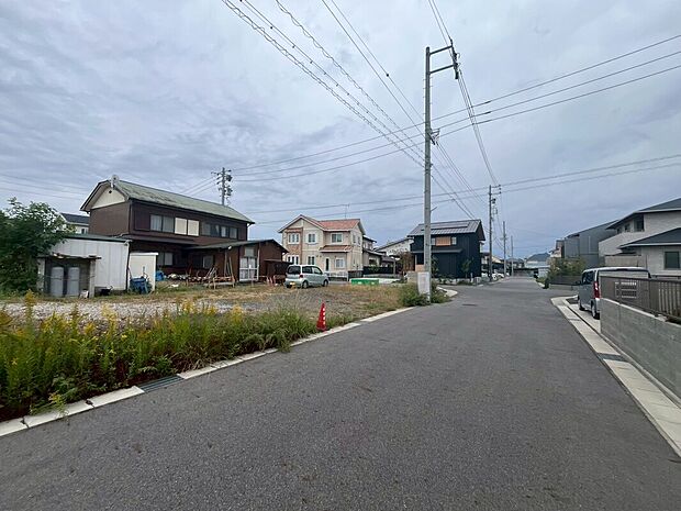前面道路
2025年10月撮影