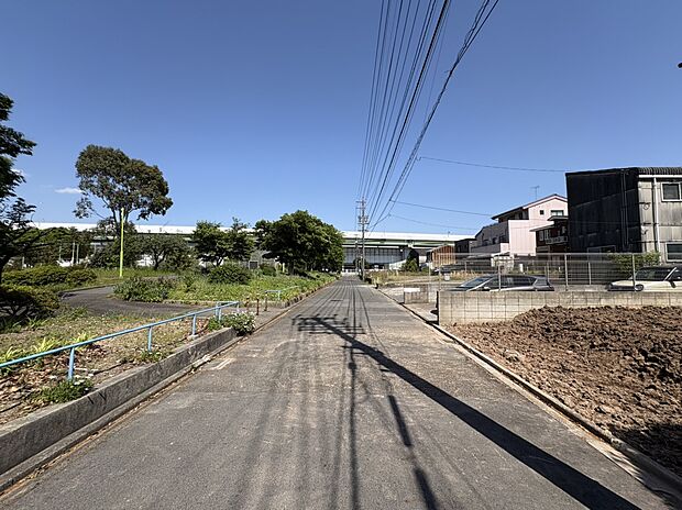 前面道路　2026年6月撮影
