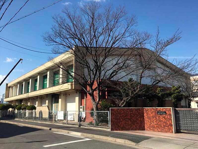 【車・交通】富田中学校