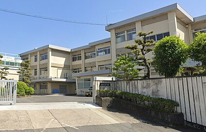 豊田市立若園中学校 1200m(徒歩15分)