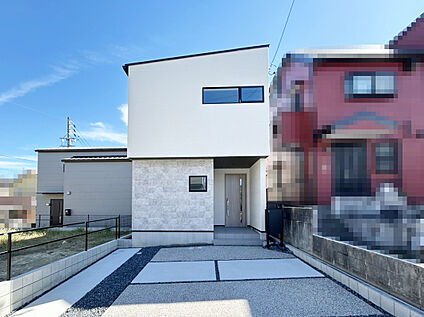 現地外観写真　A号棟