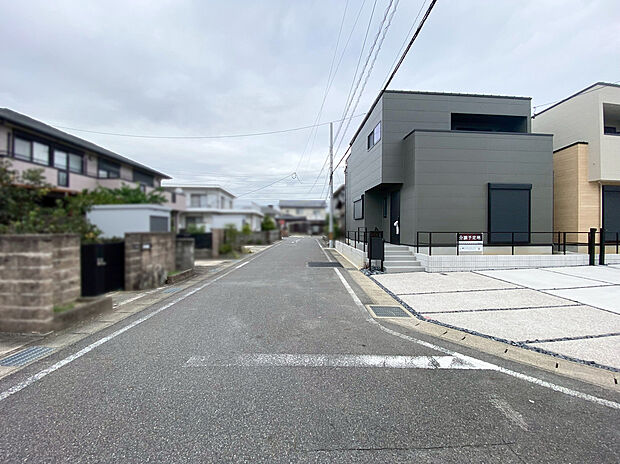 【前面道路 南西側6.0m】■2025年10月撮影