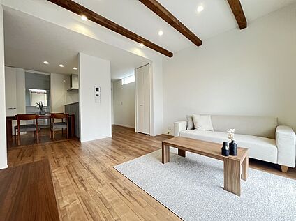 リビング　A号棟現地写真