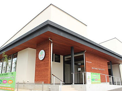 もりかわファミリークリニック 1300ｍ(徒歩17分)