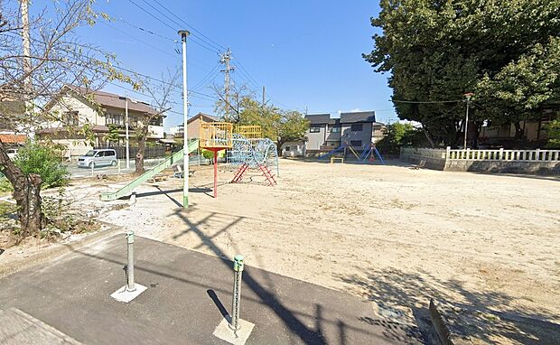 八事公園(約120m)