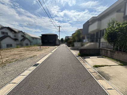 前面道路　北側4.1m