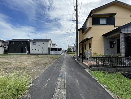 前面道路(2025年9月撮影)