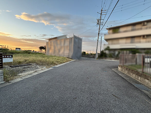 【前面道路 東側6.0m】■2025年9月撮影