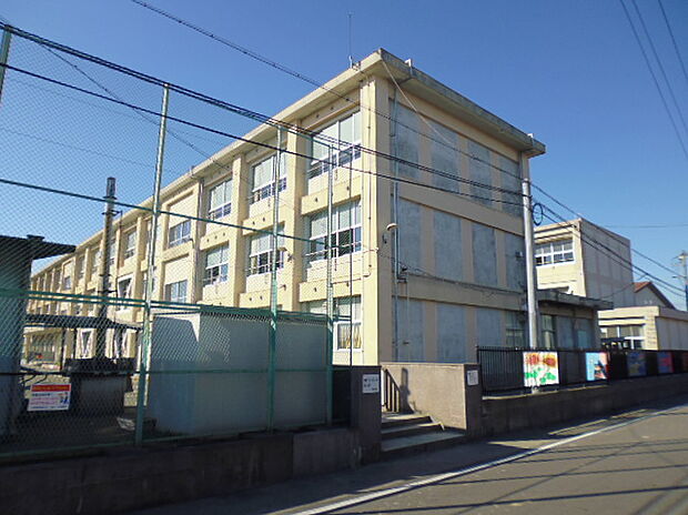 一宮市立大和東小学校（約850m）