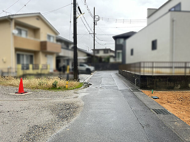 【道路写真 北西側4.0m】■2025年12月撮影