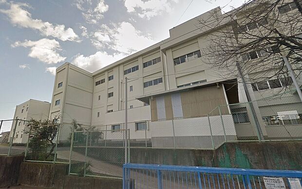 扶桑町立扶桑中学校(約1,250m)