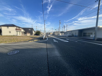 道路写真　南側12.2ｍ