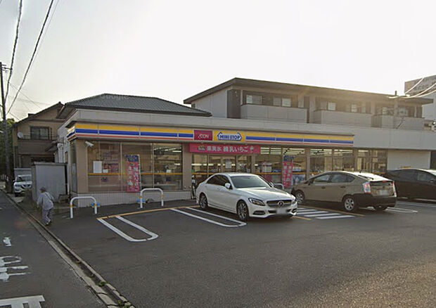 ミニストップ名古屋幸心店（約360m）