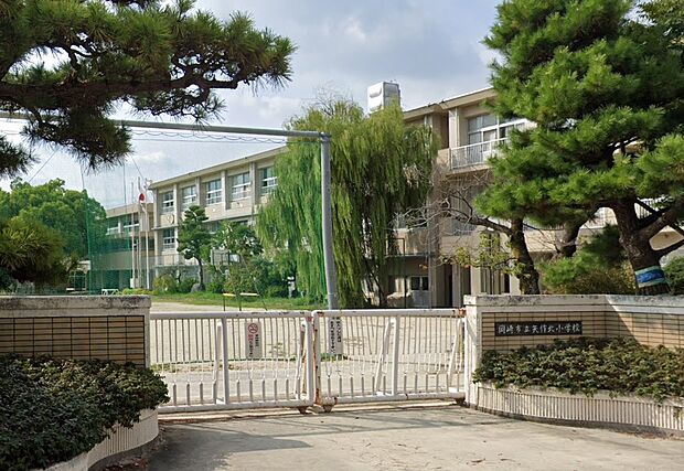 岡崎市立矢作北小学校（約750m）