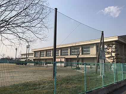稲沢市立大里中学校 1230m(徒歩16分)