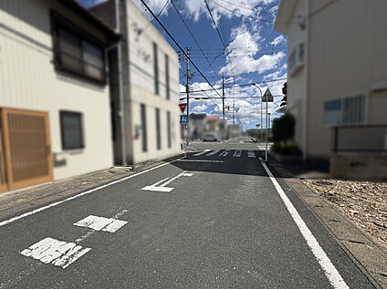 道路写真　北東側5.9ｍ