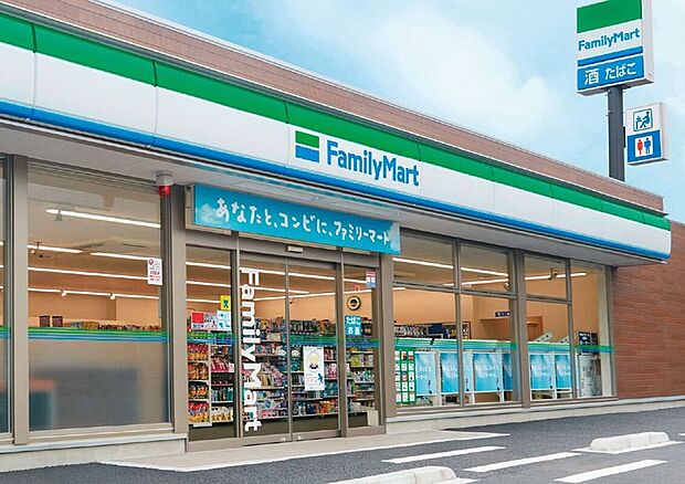 ファミリーマート大森駅南店（約140m）