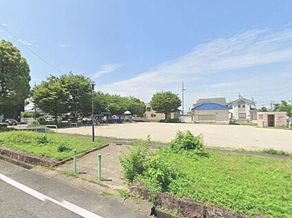 丸田公園 220m