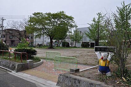 諏訪公園 110m