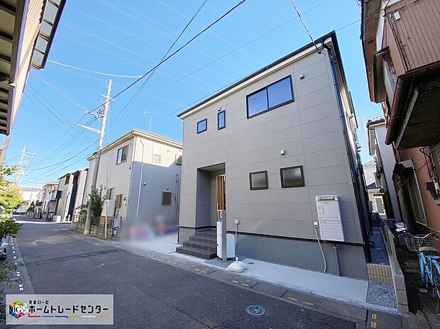 ≪内覧以外にも資金計画やライフプランに寄り添ったご提案をいたします♪≫
暮らしがもっと快適になるお住まい♪全居室6帖以上&収納完備・対面式キッチン、TVモニター付きインターホン 等。