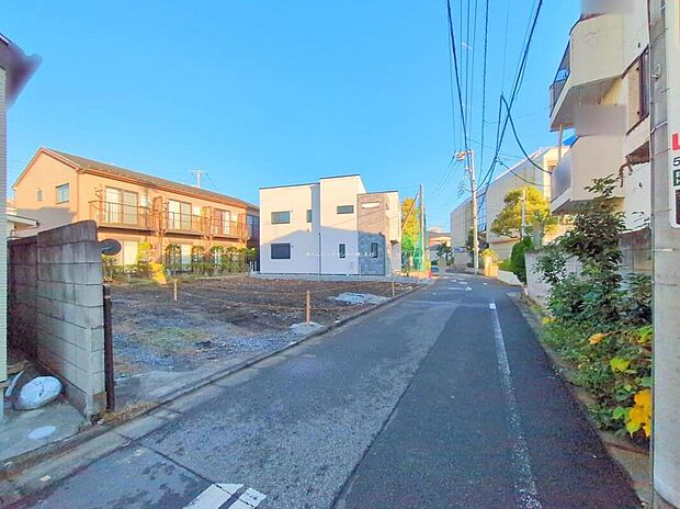 ≪見学予約ができます！≫
当日のご見学予約も承ります。同じものは２つとない「夢のマイホーム」との出会いが待っているかもしれません！