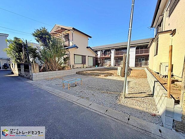 一戸建ての大きなメリットは、「自分の土地」を自由に使えること。好きなペットが飼えるほか、ガーデニングやＤＩＹ、車やバイクの手入れなど様々な趣味を楽しめます♪