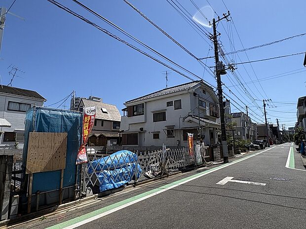 ≪見学予約可能！≫前面道路幅6m！陽当たり良好です！お車の駐車も安心ですね♪