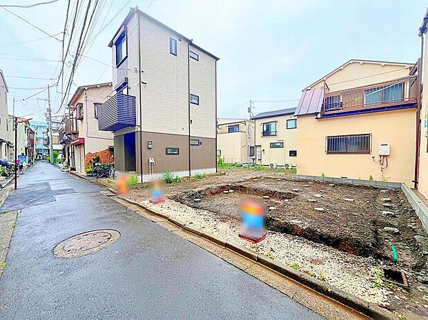 ≪内覧以外にも資金計画やライフプランに寄り添ったご提案をいたします♪≫
消防署や警察署など防災拠点となる建物に求められる最も高い耐震性能を持つ住宅基準で、震度7ほどの地震にも耐えられる安心の設計です♪