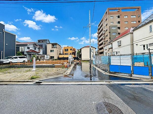 ≪内覧以外にも資金計画やライフプランに寄り添ったご提案をいたします♪≫
東京メトロ東西線「葛西」駅徒歩15分!JR京葉線「葛西臨海公園駅」からバスもあります!アクセスの良い立地です♪