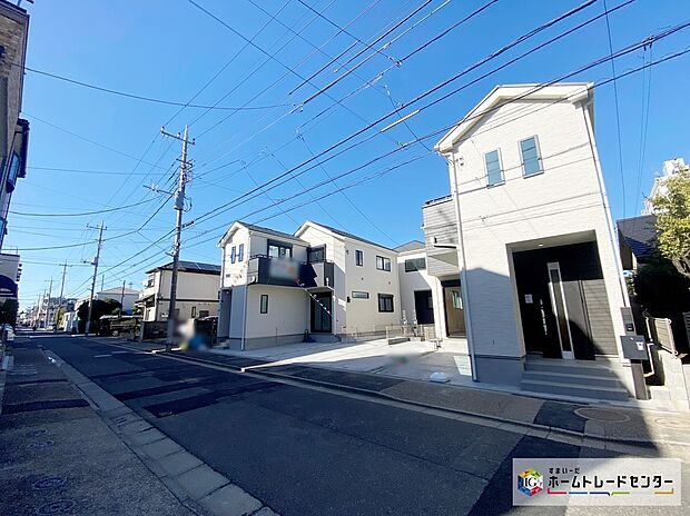 【前面道路含む現地写真】≪内覧以外にも資金計画やライフプランに寄り添ったご提案をいたします♪≫
子育て家族にもおすすめ☆ららテラス北綾瀬へ自転車8分・スーパー歩3分、コンビニ/ドラッグストア歩4分!