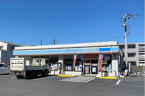 ローソン八潮中央三丁目店（約164m）