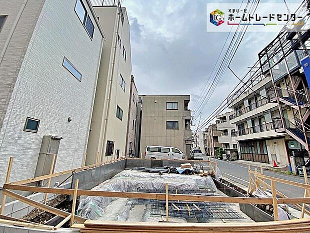【現地外観写真】≪お子様のいるご家庭にもおすすめです!≫
第七砂町小学校まで徒歩3分!小学校が近く、低学年のお子様も通いやすい立地です。クラブや委員会で下校が遅くなる日も安心です♪