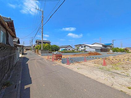前面道路含む現地写真