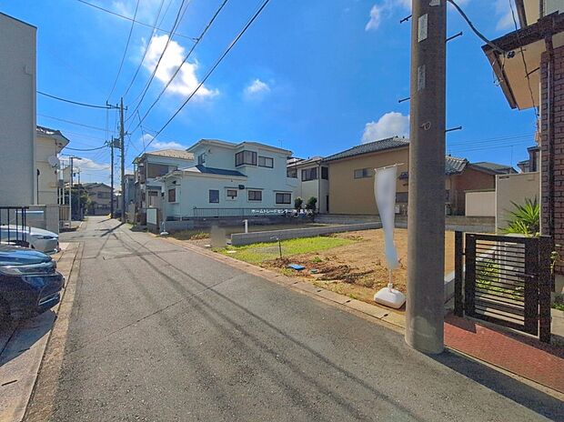 【前面道路含む現地写真】≪見学予約可能!≫
つくばエクスプレス「八潮」駅徒歩25分!「八潮」駅、JR常磐線「金町」駅からバスもあります!2路線利用可能な便利な立地です♪