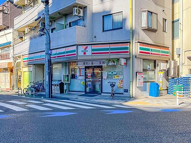 セブンイレブン荒川尾竹橋店(約150m)