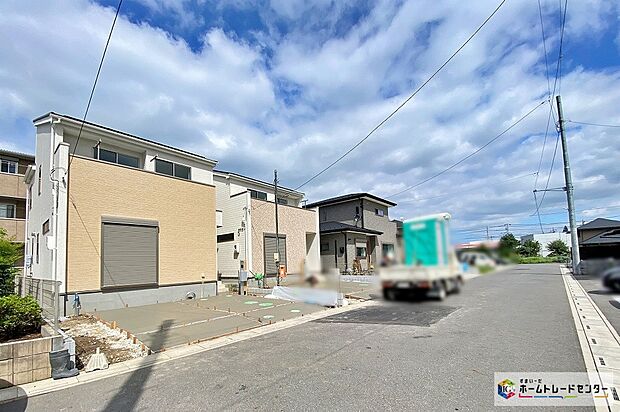 【前面道路含む現地写真】≪見学予約可能！≫当日のご見学予約も承ります！同じものは２つとない「夢のマイホーム」との出会いが待っているかもしれません♪