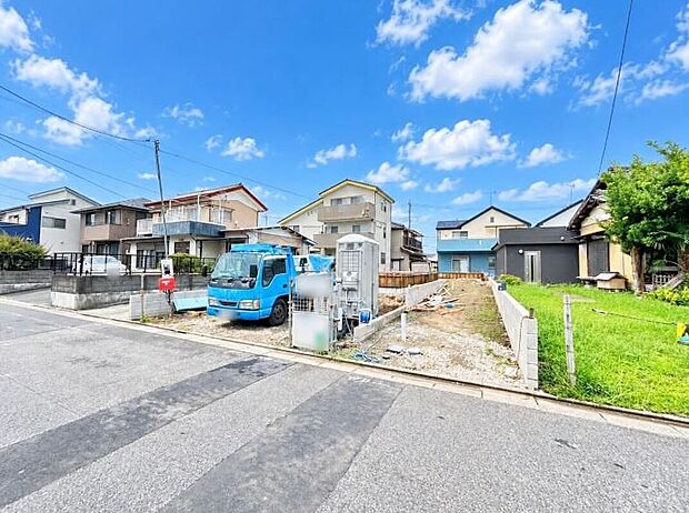 【現地外観写真】≪現地ご案内は便利なネット予約も可能です!お気軽にお問い合わせください♪≫生活するだけの家ではなく「日々を楽しむ暮らし」を♪