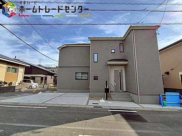 瀬戸市幡野町 全1棟
堂々完成しました☆
ホームトレードセンター株式会社まで、お気軽にお問い合わせください♪