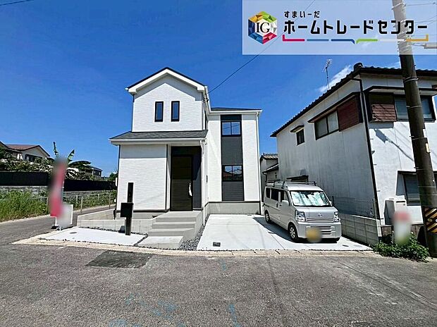 小牧市本庄　限定１棟堂々完成しました☆ご案内可能です♪並列２台駐車可能、お庭付き☆お問い合わせはお気軽に、ホームトレードセンター株式会社まで！