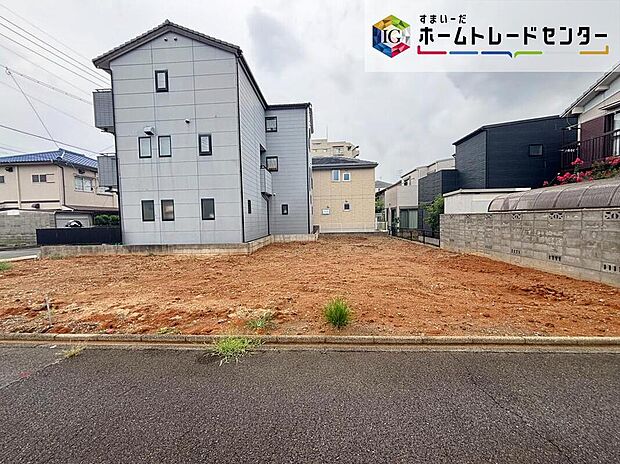 名古屋市守山区守山
2027年1月上旬完成予定☆
最大3台駐車可能、お庭付き♪
お問い合わせはお気軽に、ホームトレードセンター株式会社まで!
