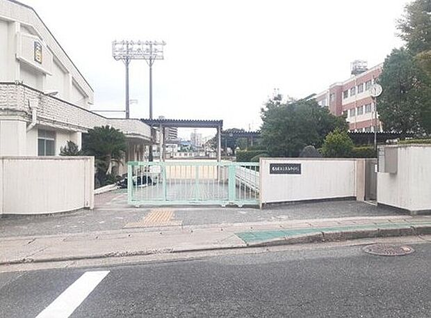 名古屋市立天白中学校(約940m)