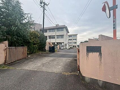 春日井市立坂下小学校 460ｍ(徒歩6分)