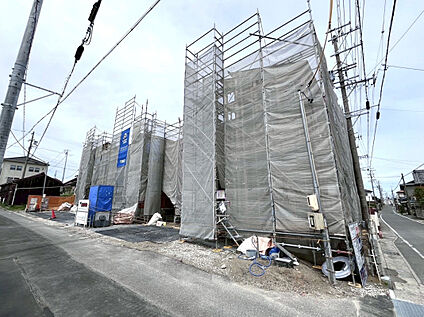 販売現地