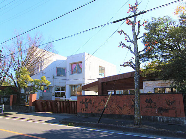 にじの森幼稚園（約1,600m）