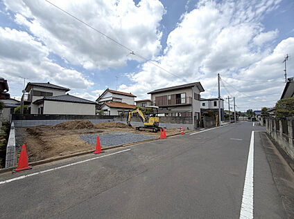 販売現地