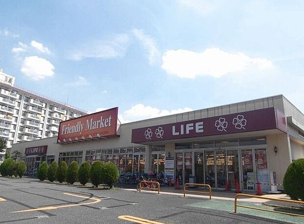 ライフ前野町店（約758m）