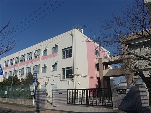 名古屋市立桜小学校（約191m）